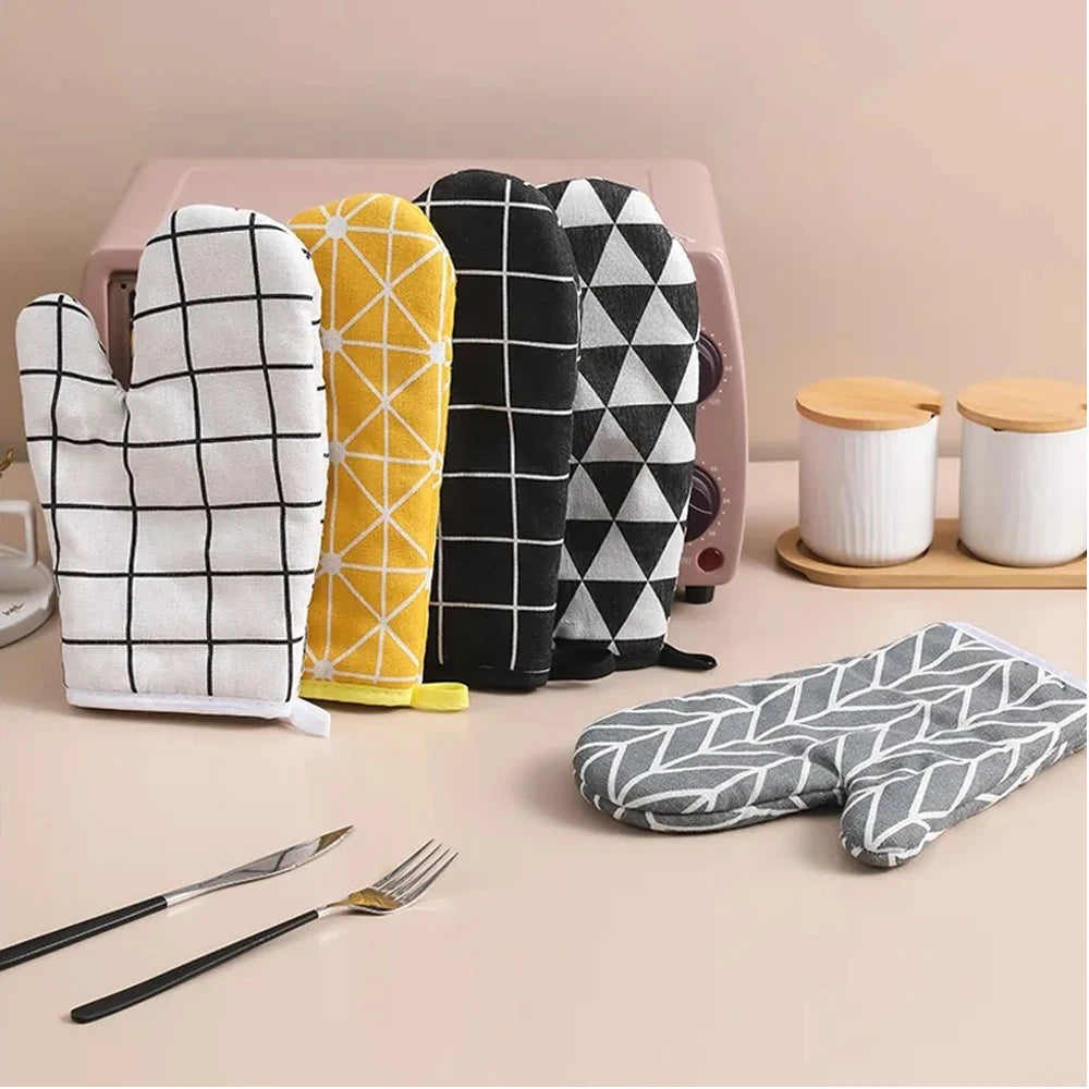 Heat-Resistant Oven Mitts